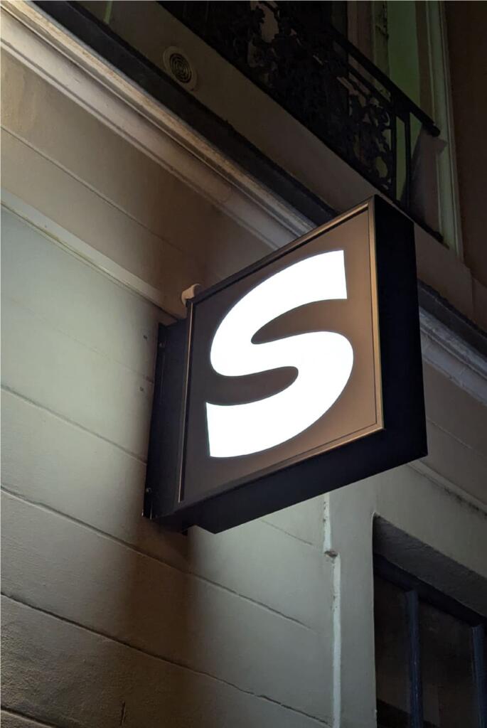 photo de l'enseigne du bar le Semple